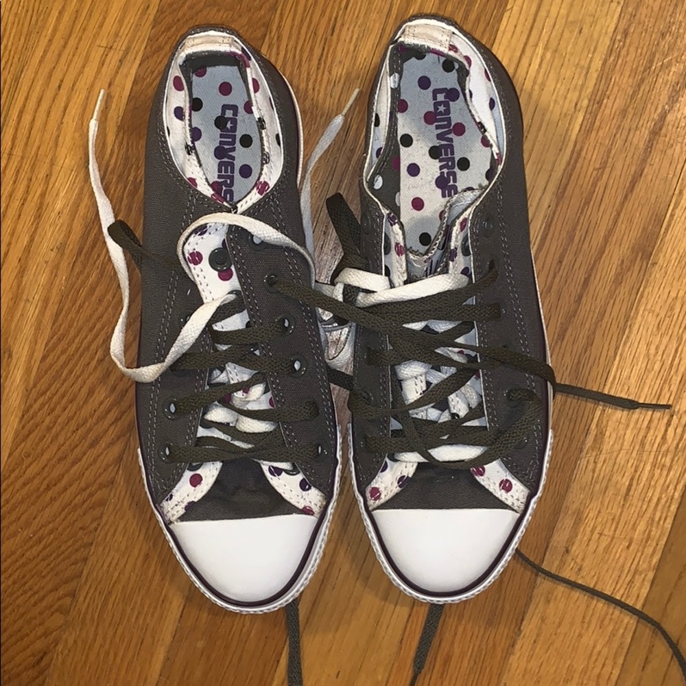 Grey converse - Picture 2 of 3